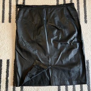 Vintage 100% leather pencil skirt!